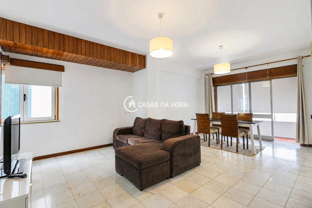 Apartamento T4 para Arrendamento em Bonfim Foto 18