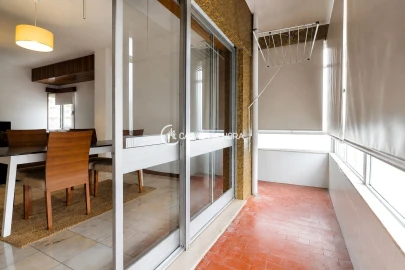 Apartamento T4 para Arrendamento em Bonfim