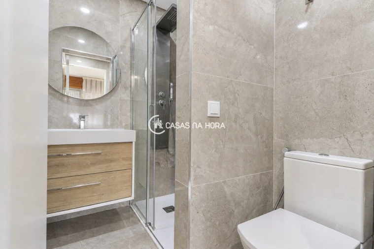 Apartamento T4 para Arrendamento em Bonfim Foto 10