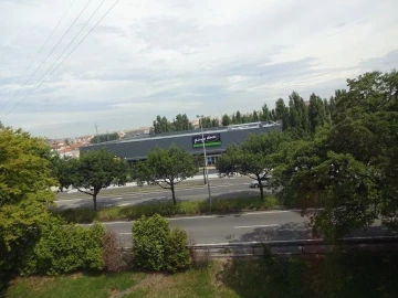 Apartamento T1 para Arrendamento em Paranhos