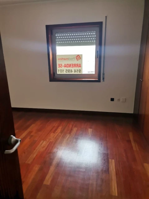 Apartamento T1 para Arrendamento em Paranhos