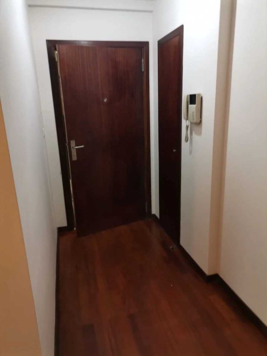 Apartamento T1 para Arrendamento em Paranhos Foto 14