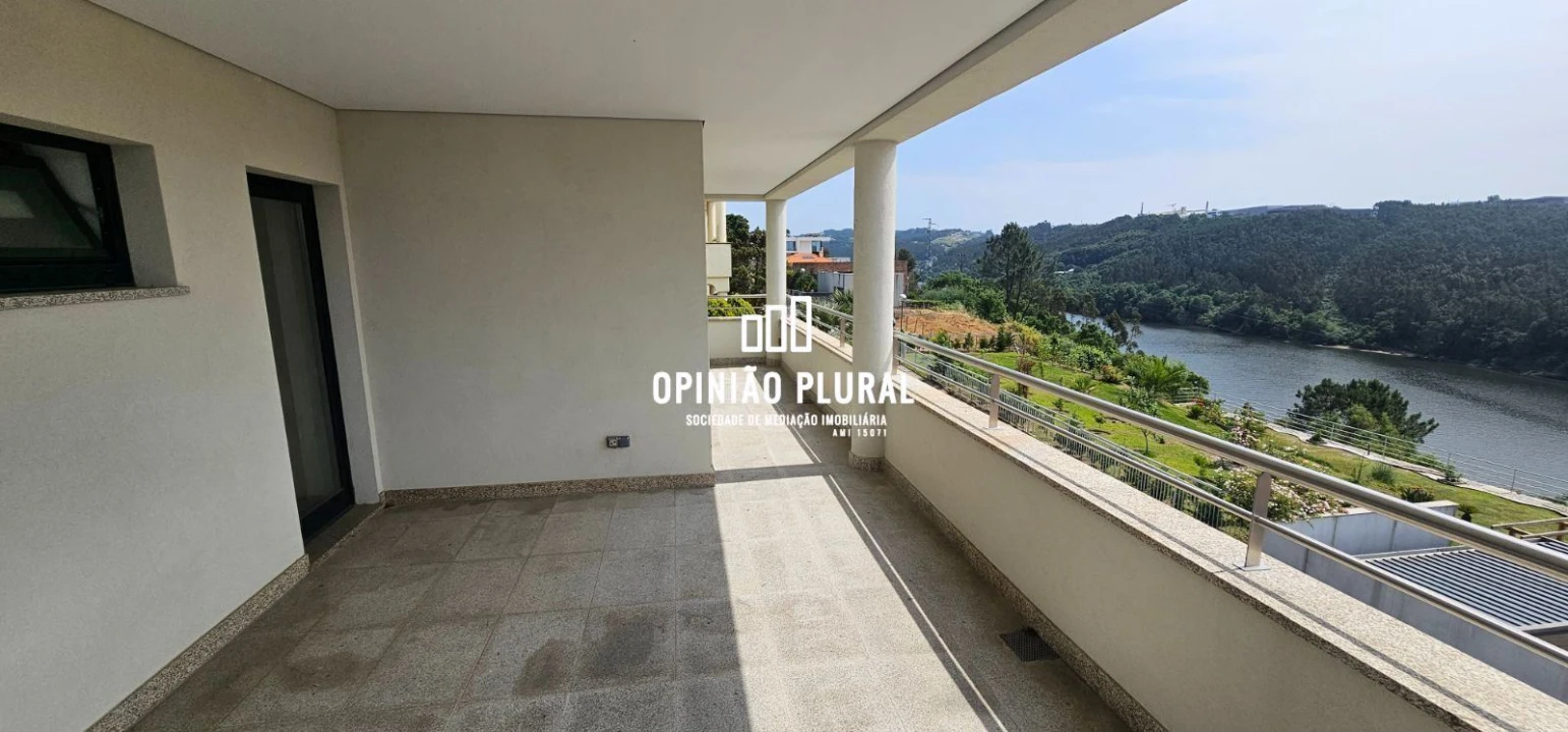 Moradia T3 para Venda em Gondomar (São Cosme), Valbom e Jovim Foto 16