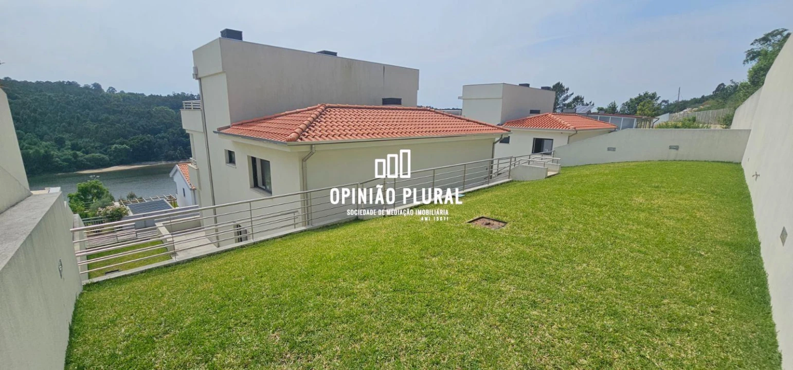 Moradia T3 para Venda em Gondomar (São Cosme), Valbom e Jovim Foto 27
