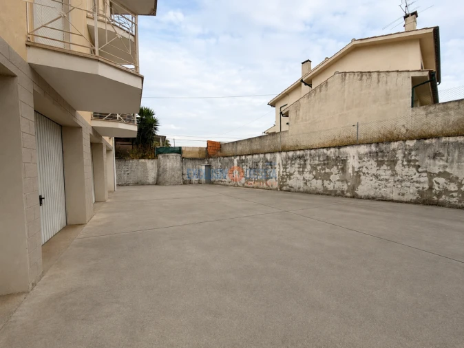 Apartamento T3 para Venda em Oliveira do Bairro Foto 39