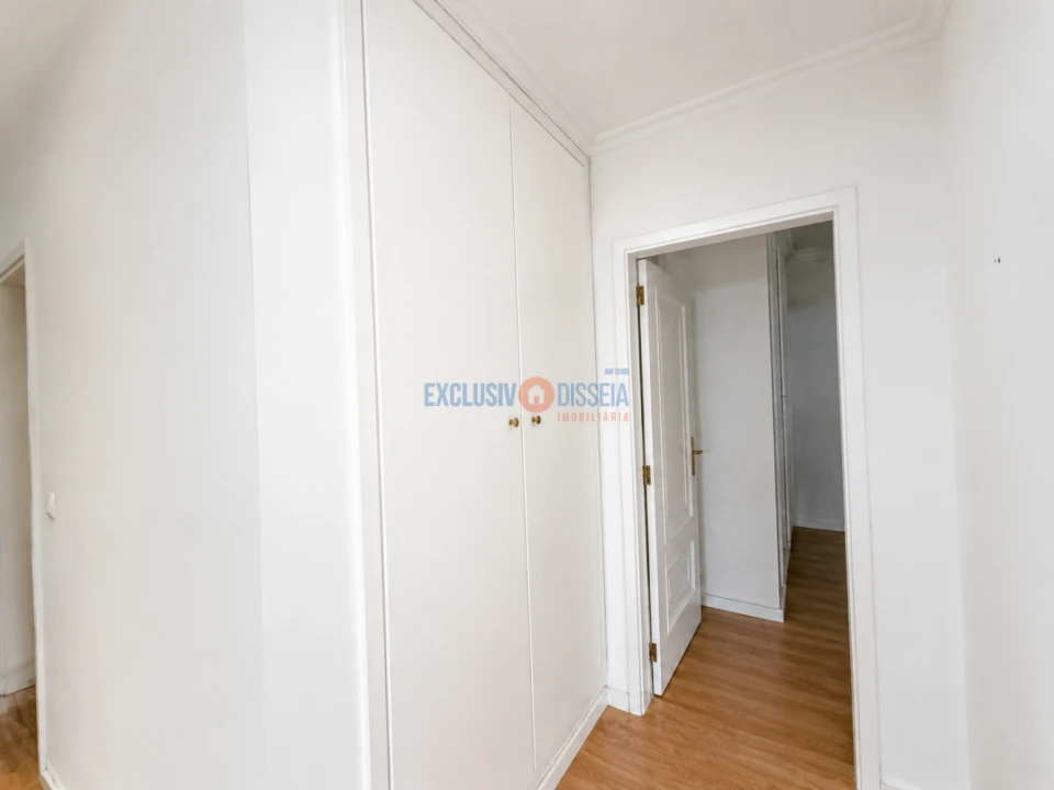 Apartamento T3 para Venda em Oliveira do Bairro Foto 25