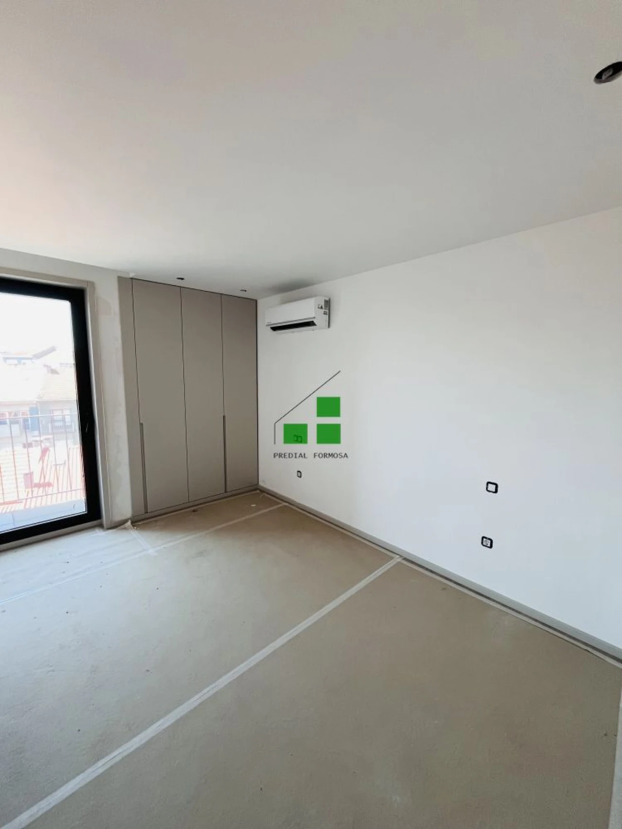 Apartamento T2 para Venda em Paranhos Foto 11