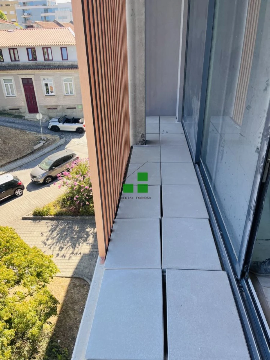 Apartamento T1 para Venda em Paranhos Foto 8