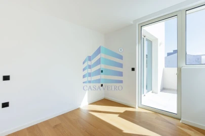 Apartamento T3 para Venda em Glória e Vera Cruz