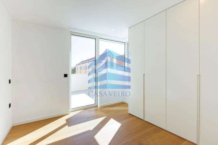 Apartamento T3 para Venda em Glória e Vera Cruz Foto 18