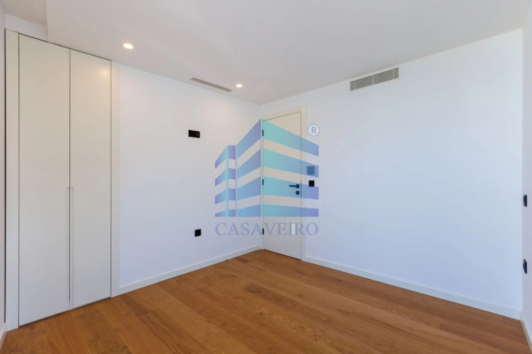 Apartamento T3 para Venda em Glória e Vera Cruz Foto 11