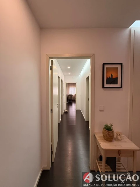 Apartamento T4 para Venda em São Vicente (Braga)