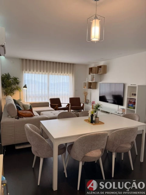 Apartamento T4 para Venda em São Vicente (Braga)