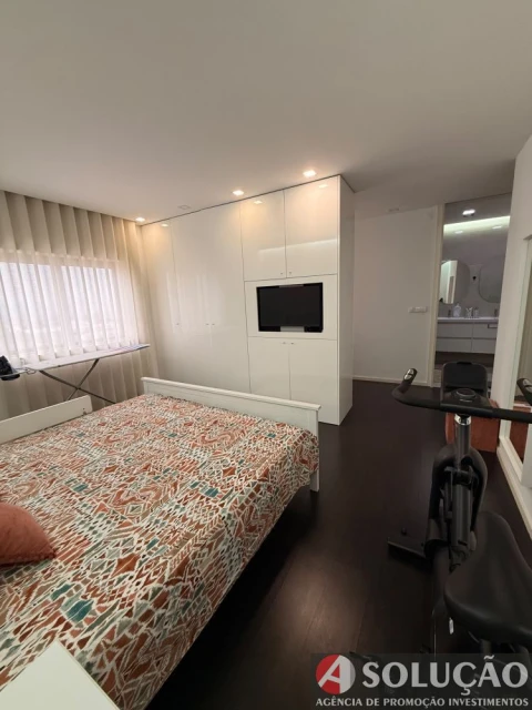 Apartamento T4 para Venda em São Vicente (Braga)