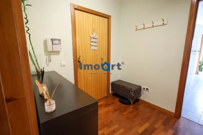 Apartamento T2 para Venda em Avintes