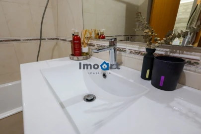 Apartamento T2 para Venda em Avintes
