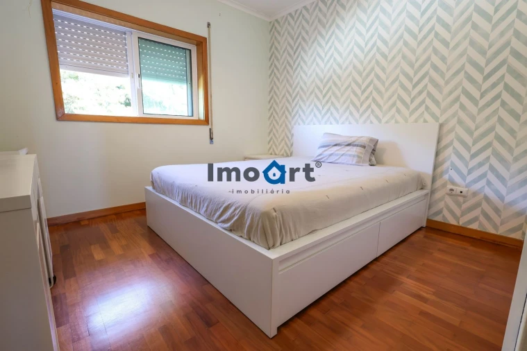 Apartamento T2 para Venda em Avintes Foto 42
