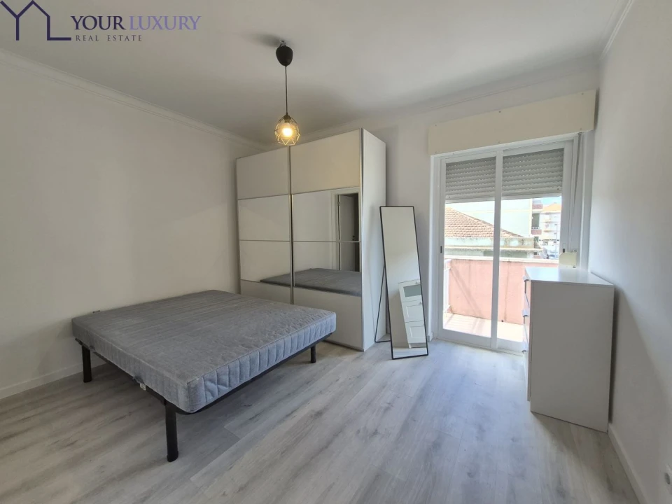 Apartamento T3 para Venda em Odivelas Foto 16