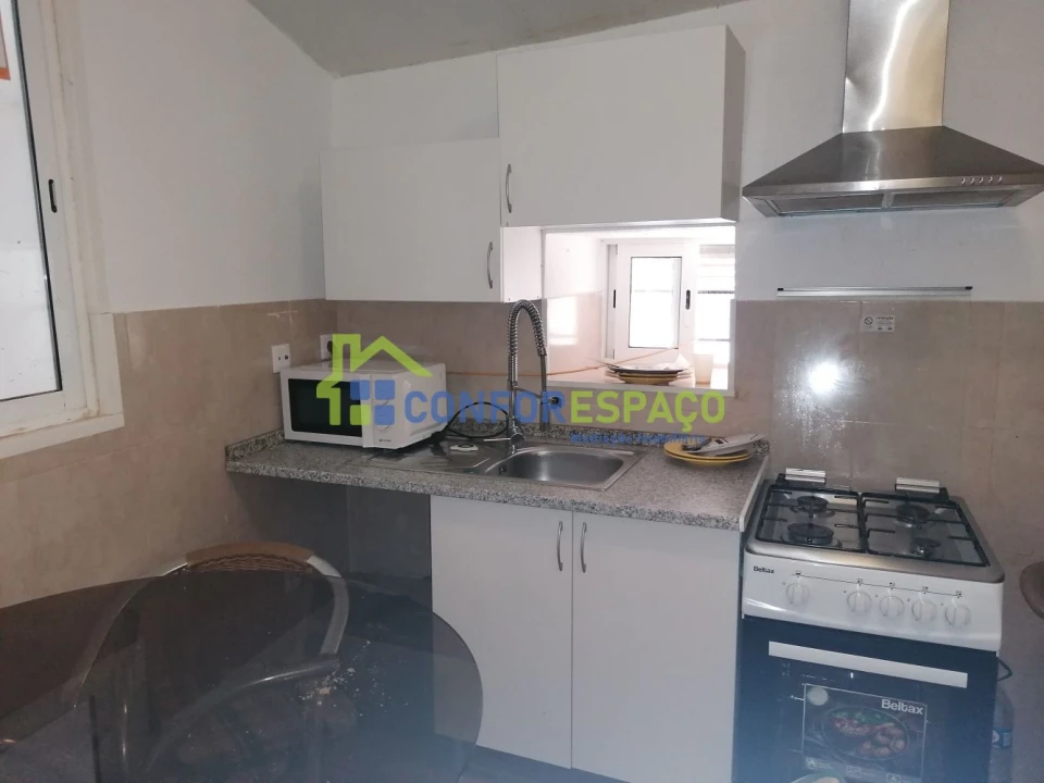 Apartamento T1 para Arrendamento em Castelo Branco Foto 4