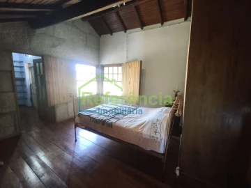 Moradia T4 para Venda em Santa Maria Maior