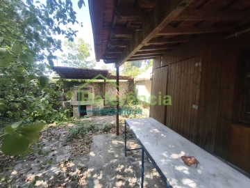 Moradia T4 para Venda em Santa Maria Maior