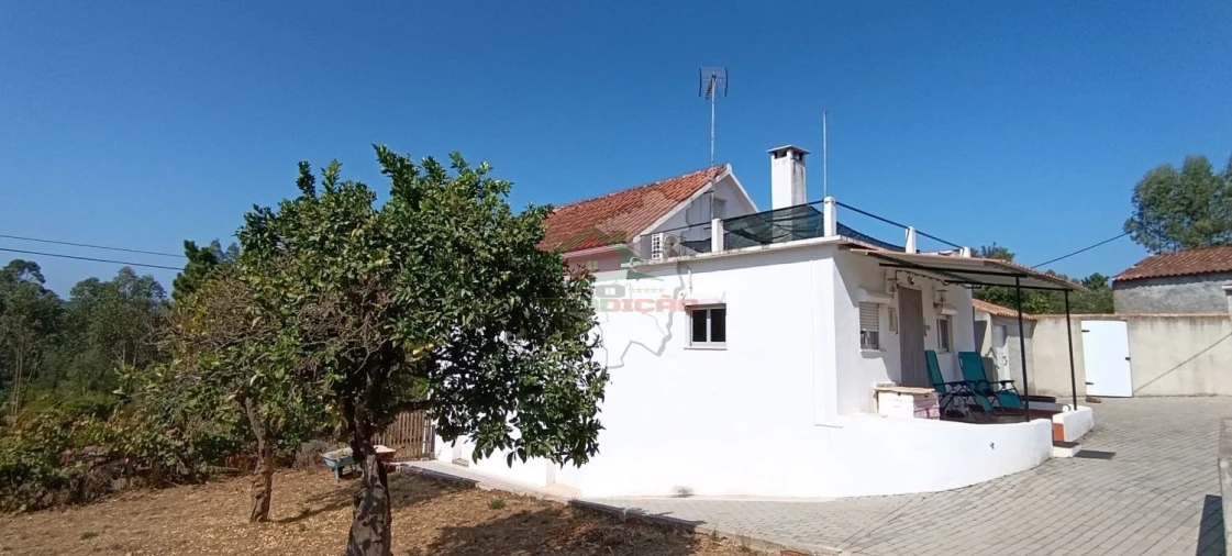Moradia T3 para Venda em Castelo Foto 46