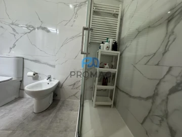 Apartamento T2 para Venda em Gondomar (São Cosme), Valbom e Jovim