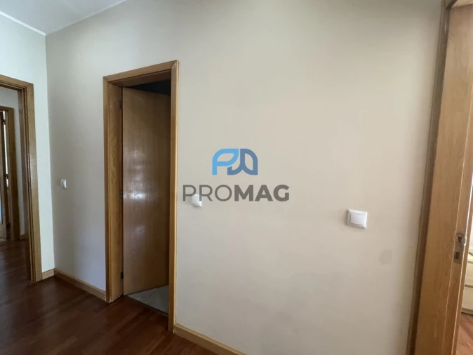 Apartamento T2 para Venda em Gondomar (São Cosme), Valbom e Jovim Foto 26
