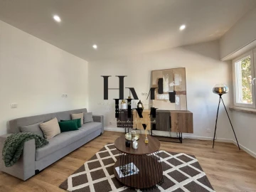 Apartamento T3 para Venda em Benfica
