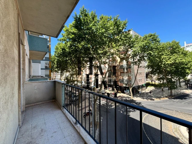 Apartamento T3 para Venda em Benfica Foto 19
