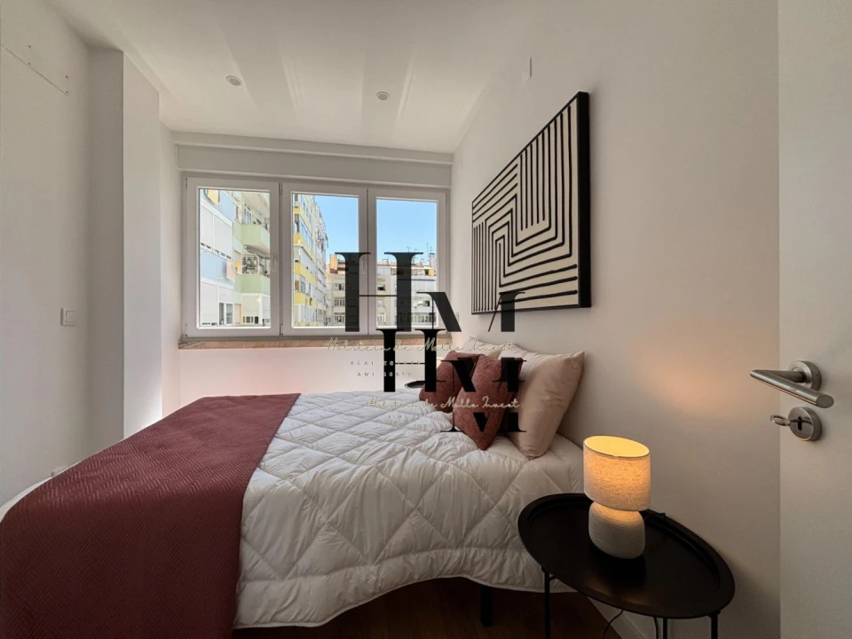 Apartamento T3 para Venda em Benfica Foto 12