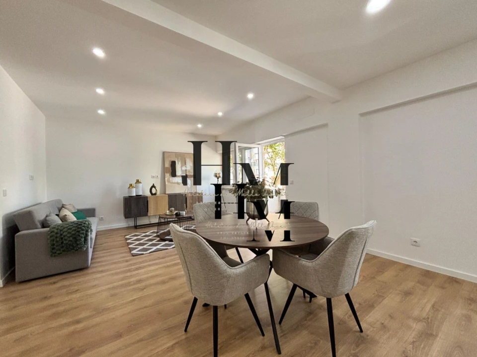 Apartamento T3 para Venda em Benfica Foto 3
