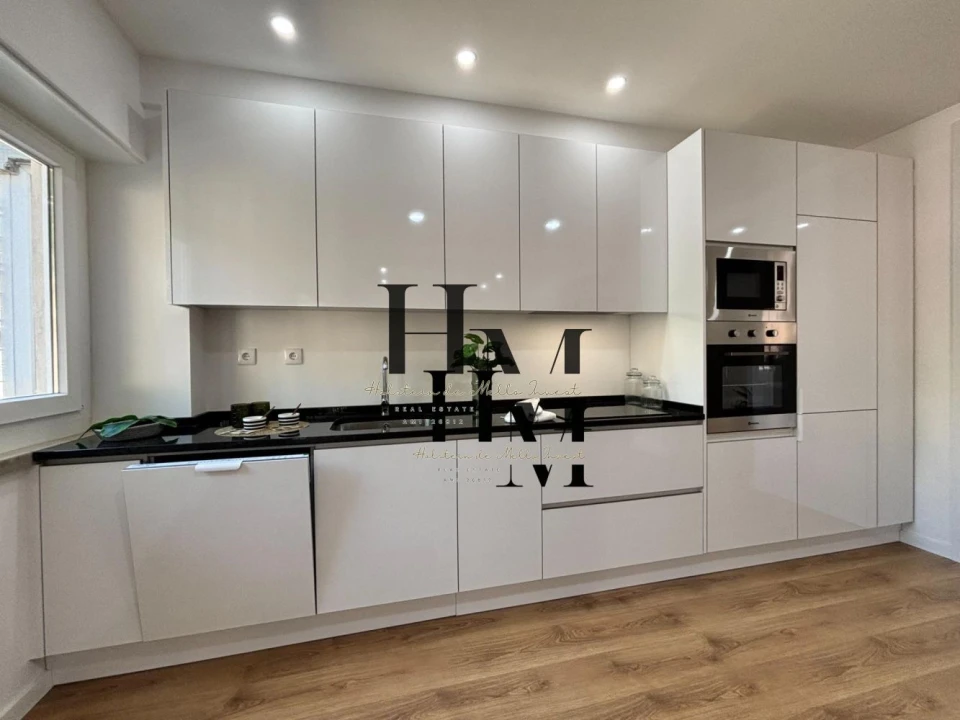 Apartamento T3 para Venda em Benfica Foto 5