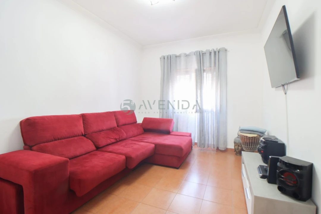 Apartamento T2 para Venda em Santo Antonio da Charneca Foto 4