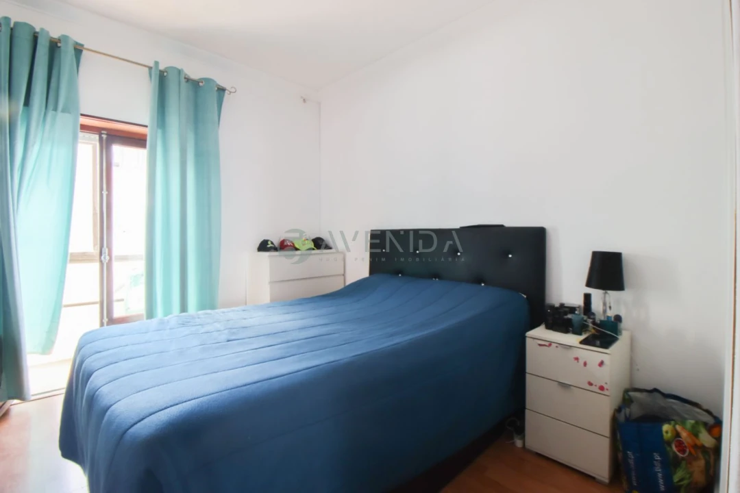 Apartamento T2 para Venda em Santo Antonio da Charneca Foto 10