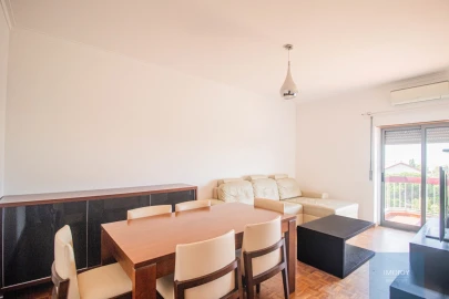 Apartamento T3 para Arrendamento em Cascais e Estoril
