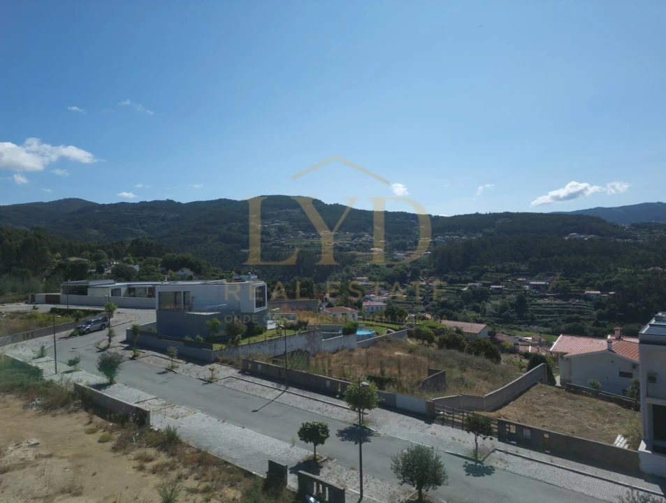 Terreno para Venda em Vila Chã, Codal e Vila Cova de Perrinho Foto 9