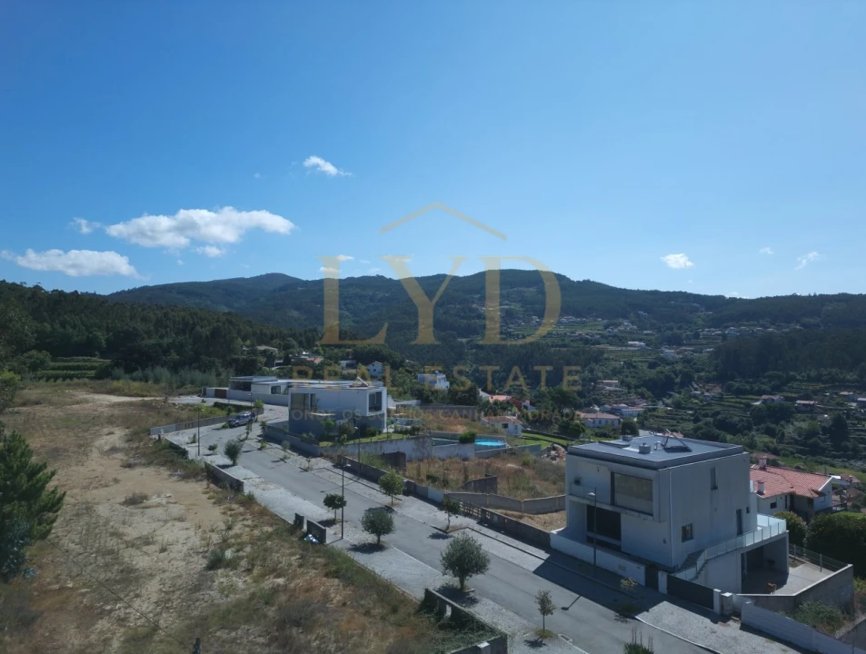 Terreno para Venda em Vila Chã, Codal e Vila Cova de Perrinho Foto 10
