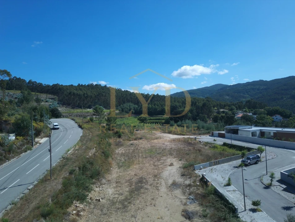 Terreno para Venda em Vila Chã, Codal e Vila Cova de Perrinho Foto 12