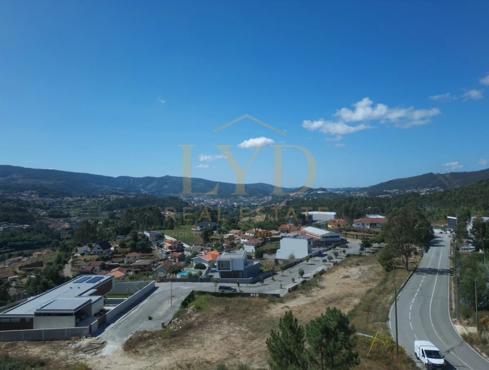 Terreno para Venda em Vila Chã, Codal e Vila Cova de Perrinho Foto 13