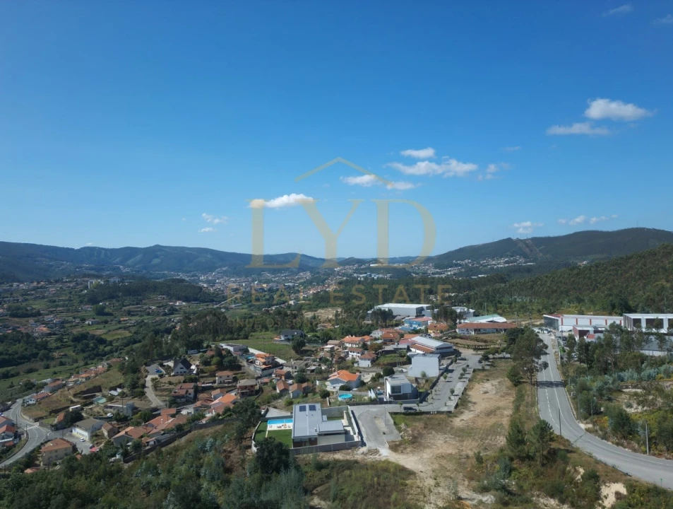 Terreno para Venda em Vila Chã, Codal e Vila Cova de Perrinho Foto 15