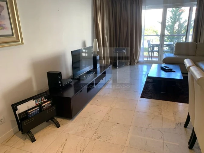 Apartamento T2 para Venda em Quarteira Foto 7