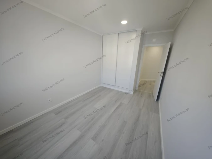 Apartamento T4 para Venda em Amora Foto 13