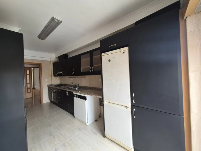 Apartamento T2 para Venda em Laranjeiro e Feijó Foto 9