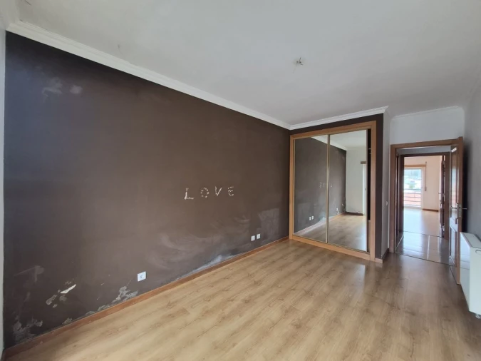 Apartamento T2 para Venda em Laranjeiro e Feijó Foto 18