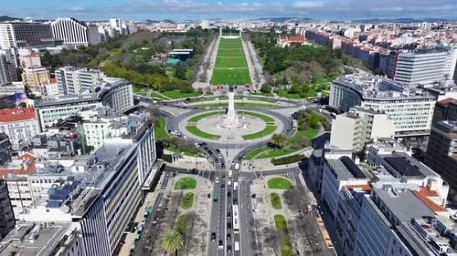 Apartamento T3 para Venda em Avenidas Novas Foto 8
