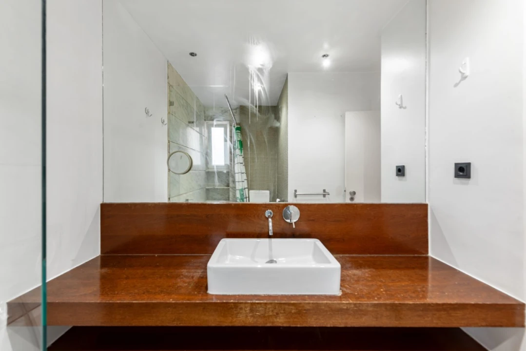 Apartamento T3 para Venda em Arroios Foto 17