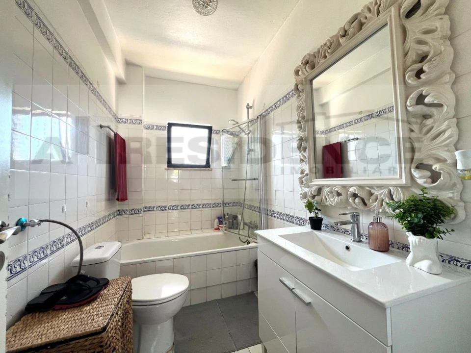 Apartamento T1 para Venda em Albufeira e Olhos de Água Foto 6