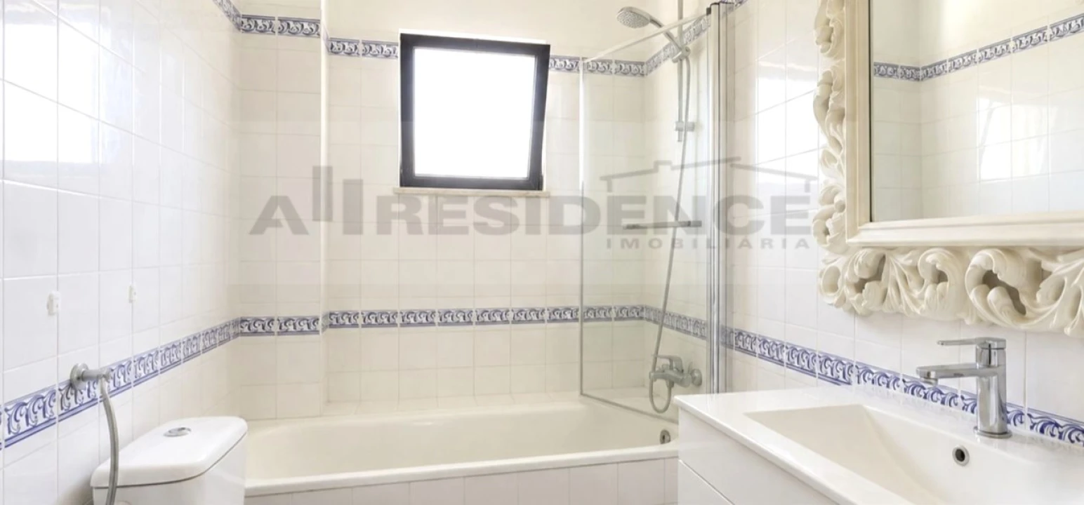 Apartamento T1 para Venda em Albufeira e Olhos de Água Foto 7