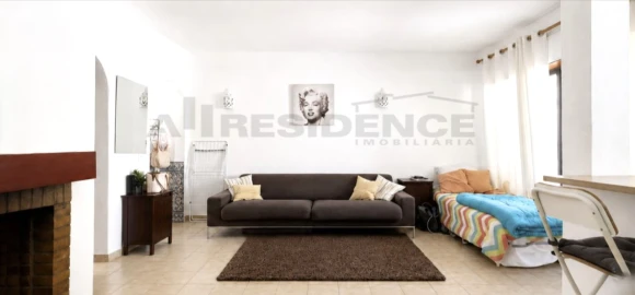 Apartamento T1 para Venda em Albufeira e Olhos de Água